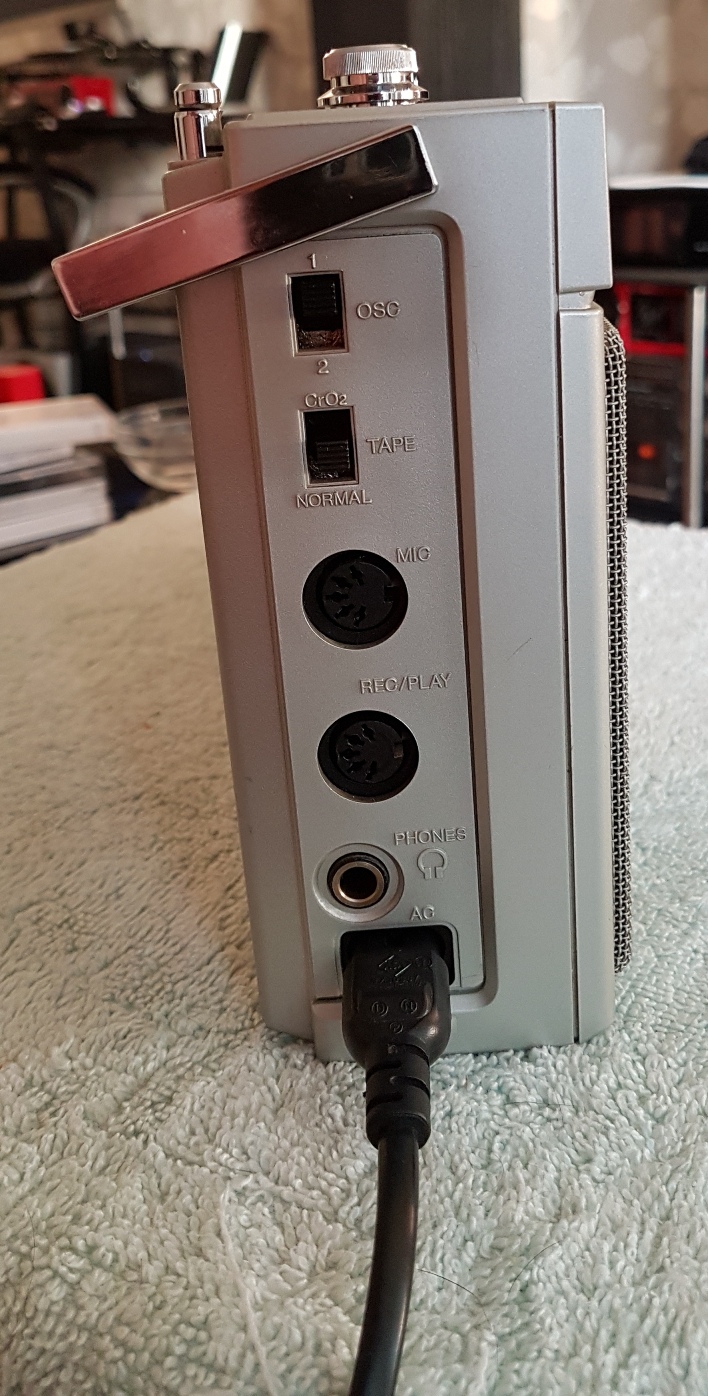 Ferguson 3T17 Stereo Radio Recorder - June 2018 (13).jpg
