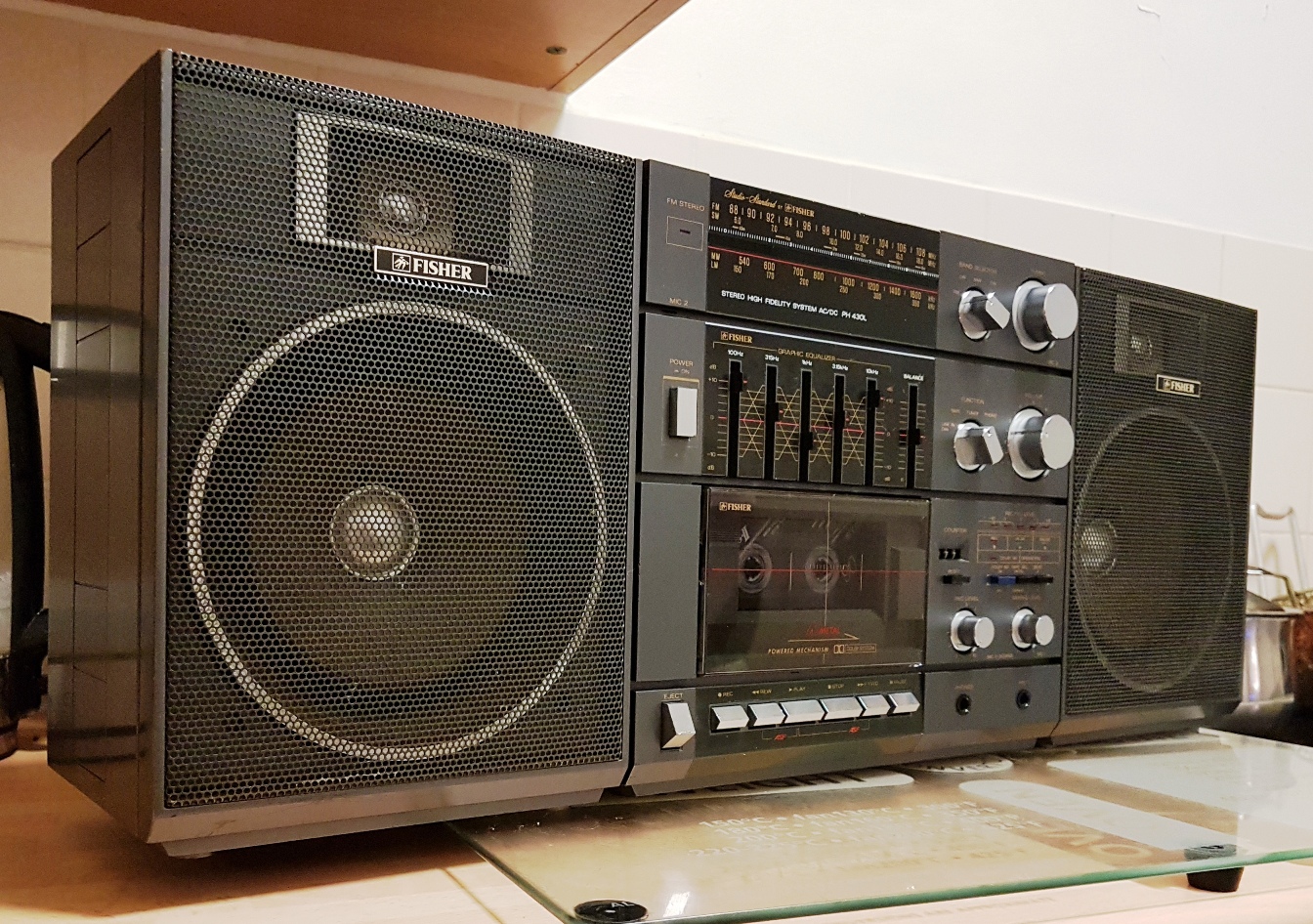 Fisher PH-430LG Portable Compo System - 5 March 2018 (5).jpg