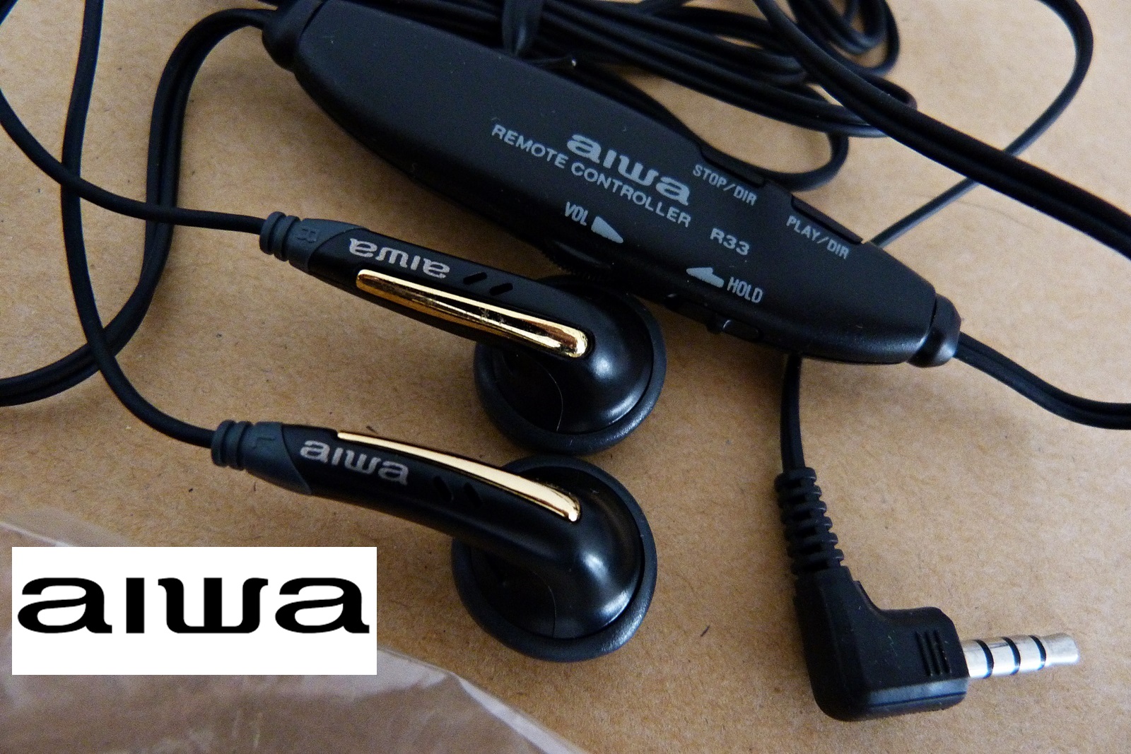 Sony Walkman オートリバース & Aiwa HB-PX610 Brand New AIWA Walkman Remote Controllers model: R-33 for Aiwa HS