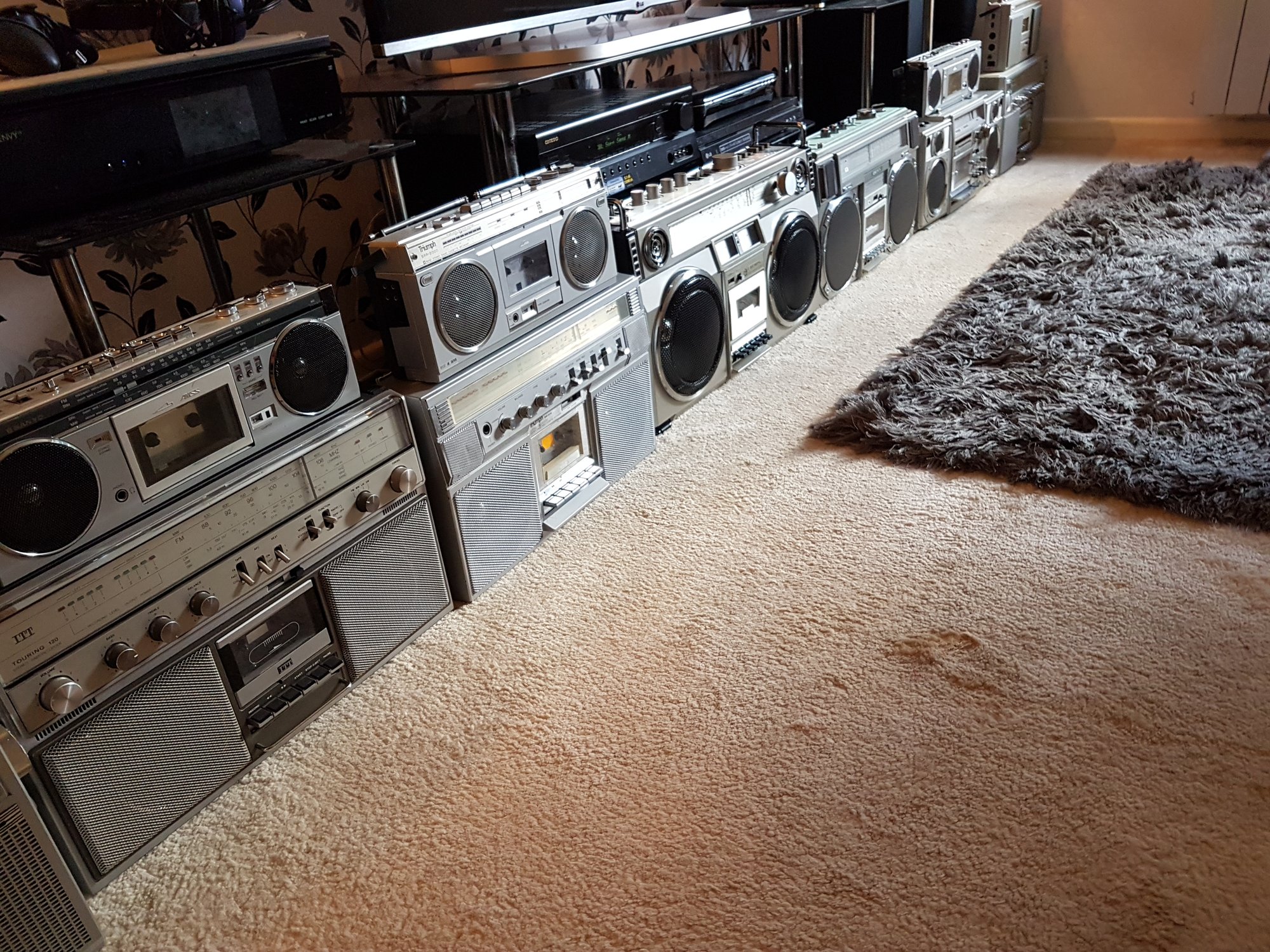 Portable Stereo Group Shots (11).jpg