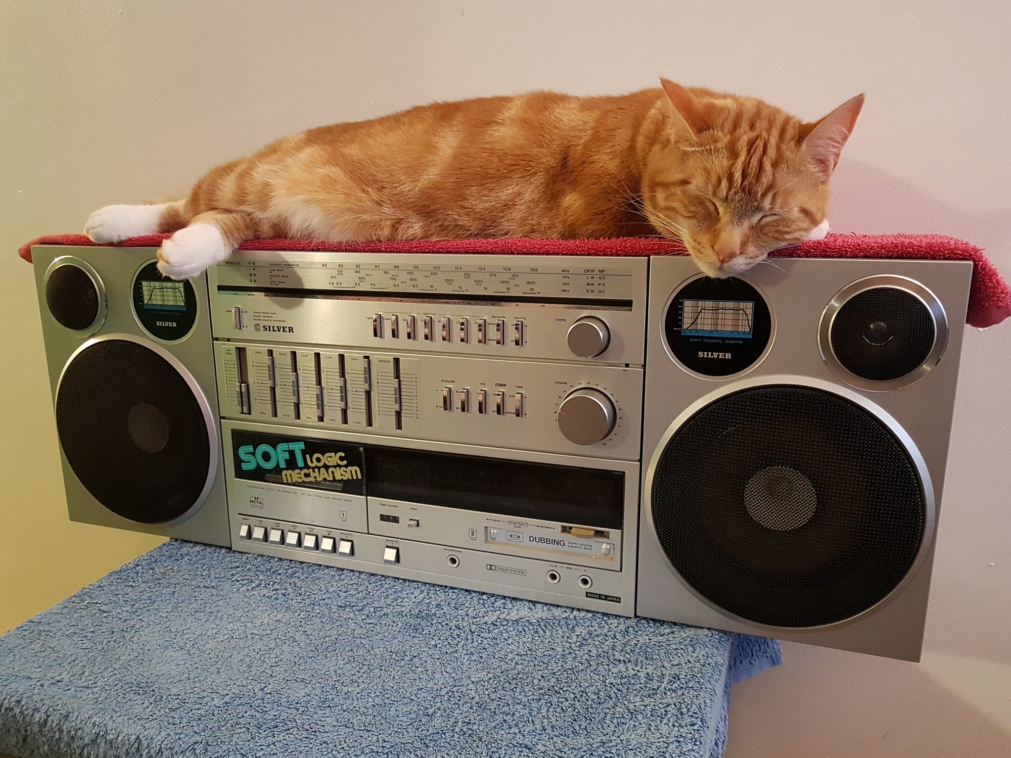 Silver & Orange Boombox - 30 July 2018.jpg