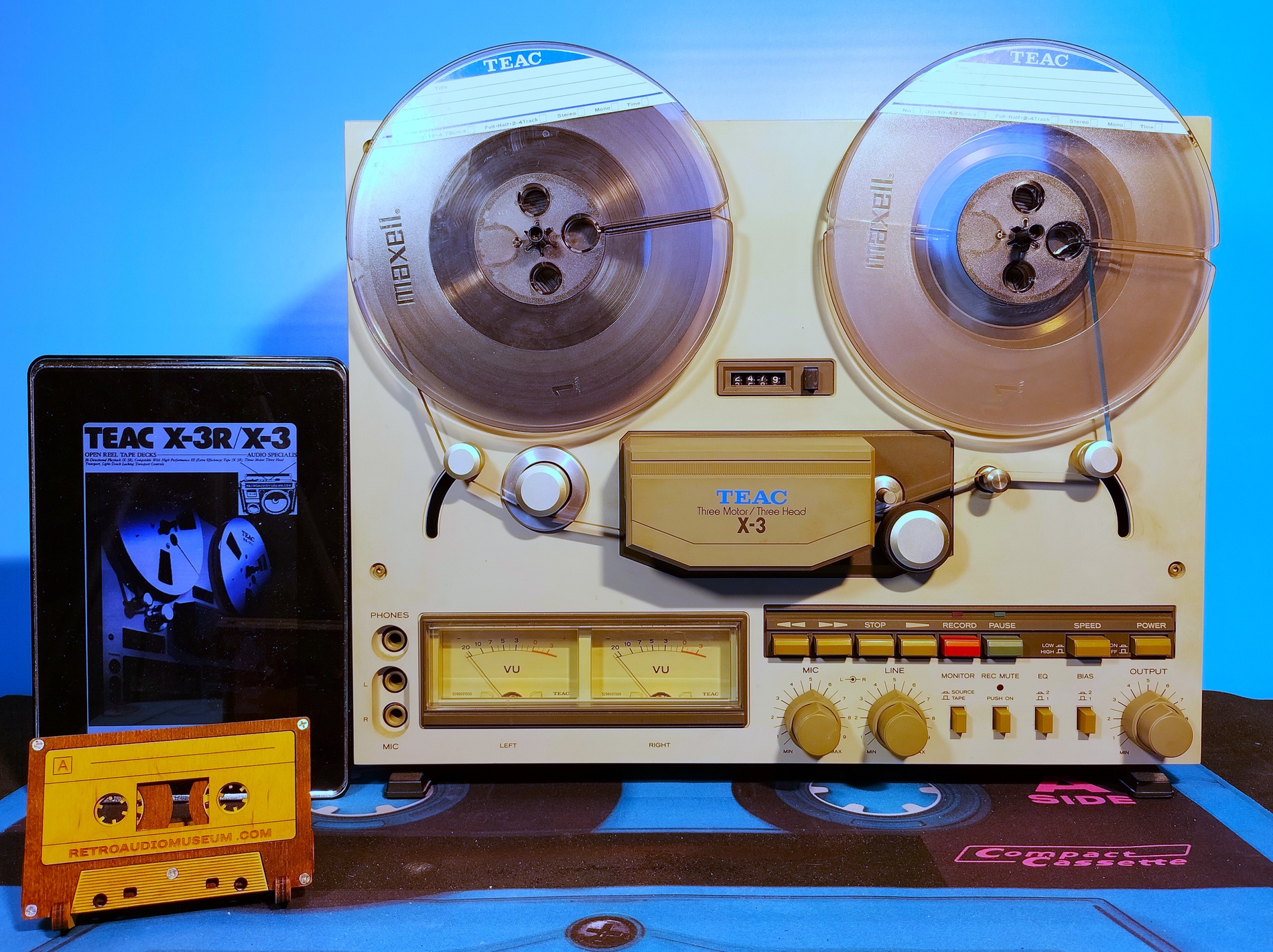 Teac03.jpg