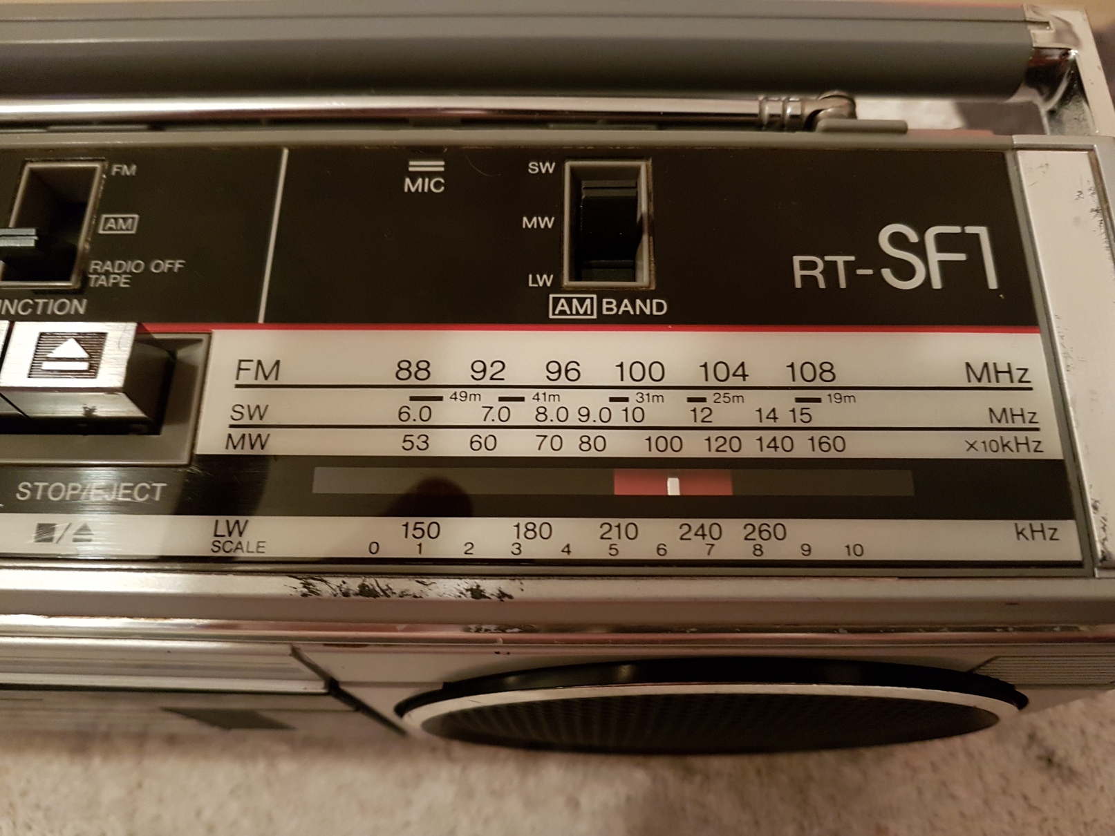 Toshiba RT-SF1 Radio Recorder - January 2017 (21).jpg