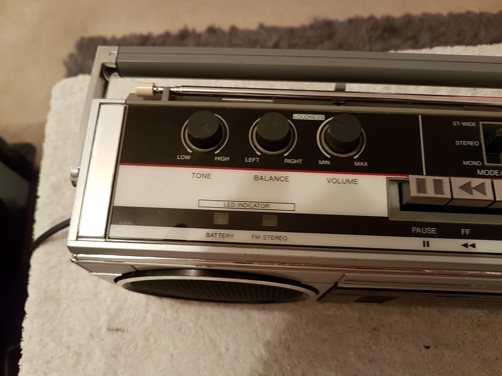 Toshiba RT-SF1 Radio Recorder - January 2017 (22).jpg