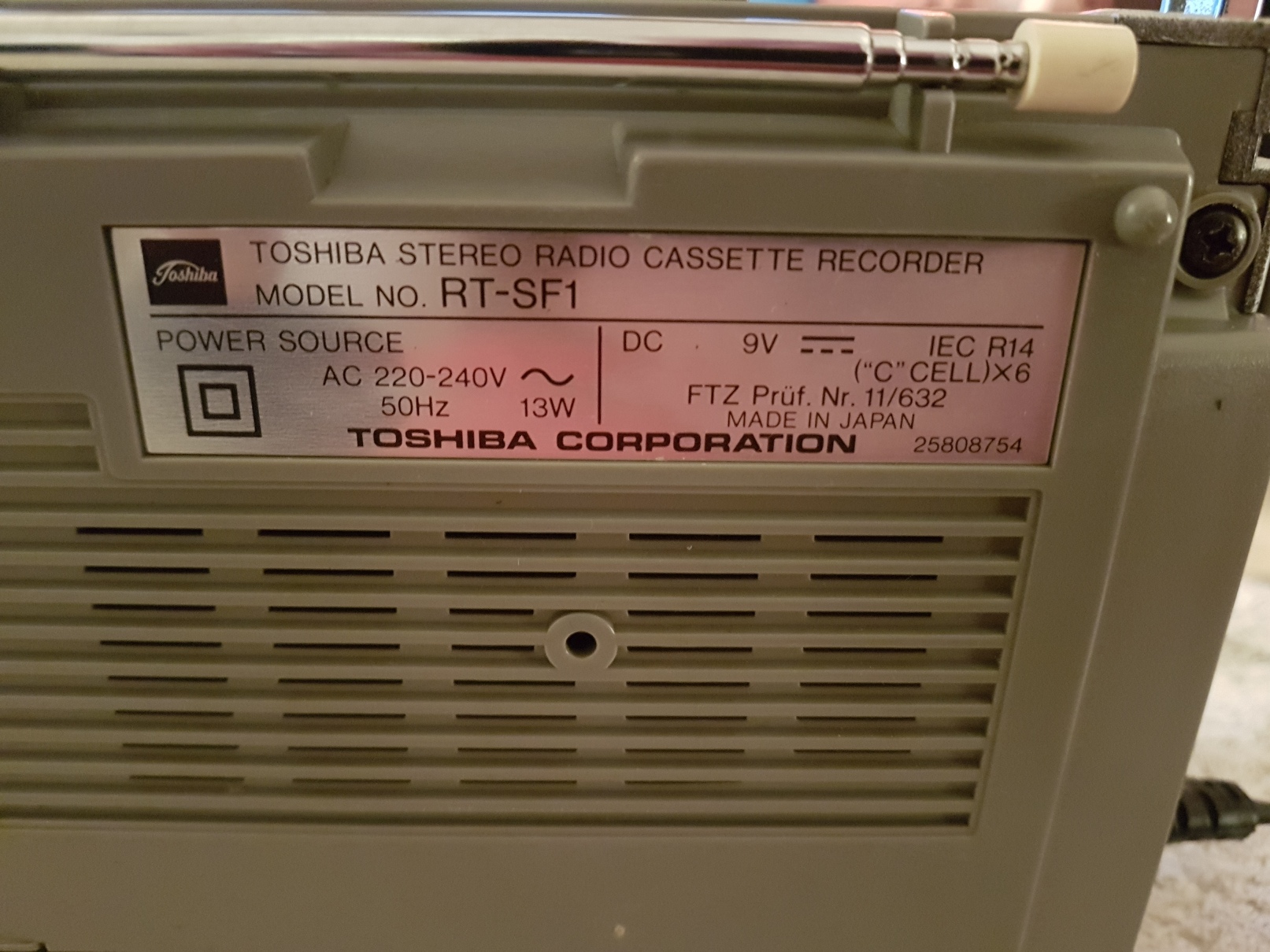 Toshiba RT-SF1 Radio Recorder - January 2017 (9).jpg