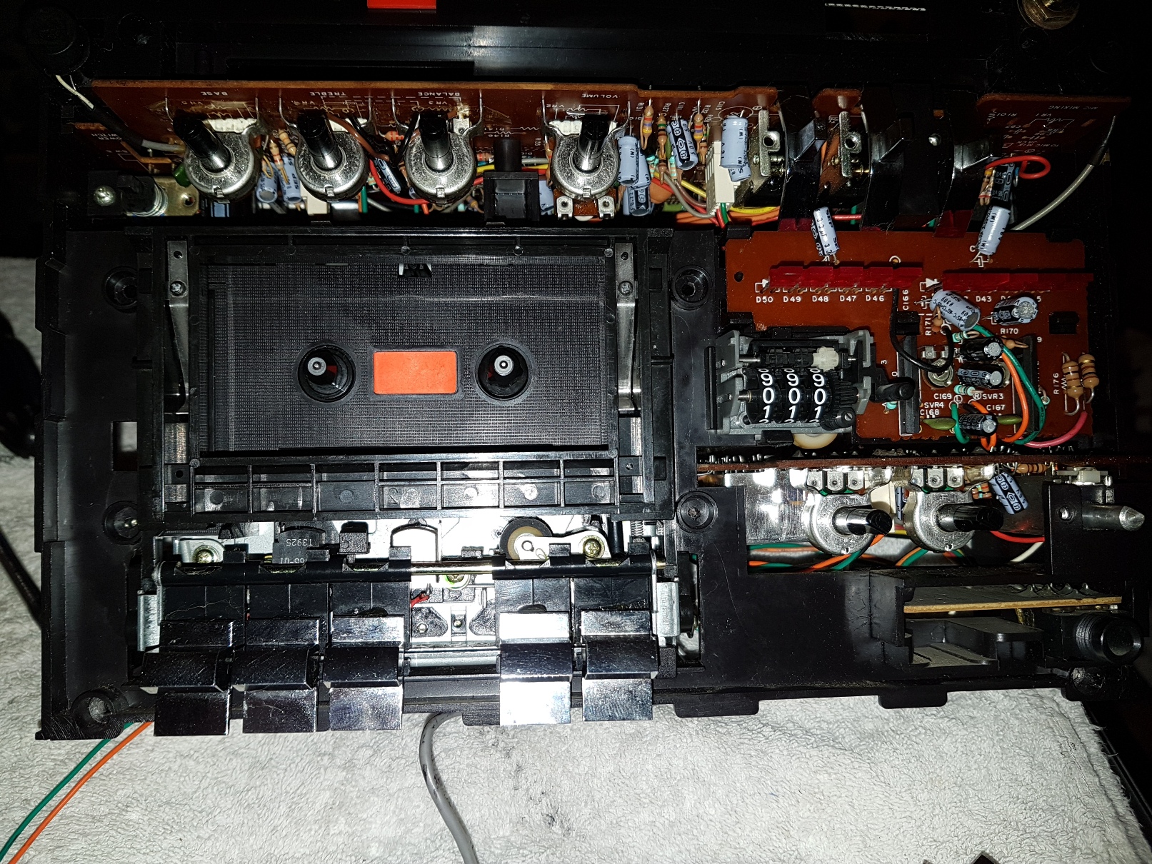 Uher Power Port 2 Stereo Radio Cassette Recorder Repair - January 2017 (19) - Copy.jpg