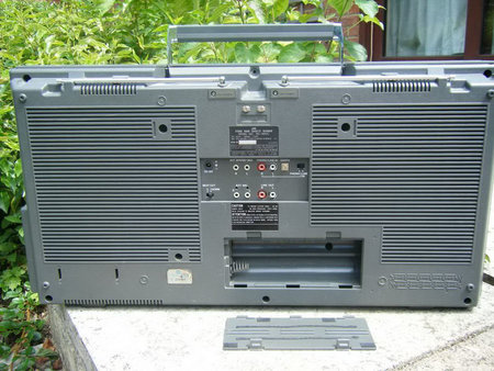 boombox_jvc_m90_02.jpg