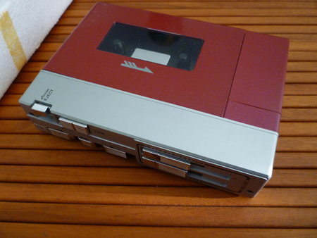E.S.C Mini Stereo Player S-201 Cassette Player Walkman TPS-L2 Clone : Free  Download, Borrow, and Streaming : Internet Archive