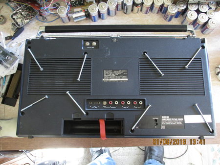 IMG_8986 Sharp GF-8585 X GF-8585X back eight screw.JPG