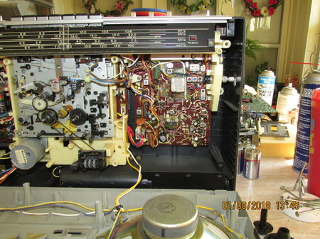 IMG_8991 Sharp GF-8585 X GF-8585X inside tuner side.JPG