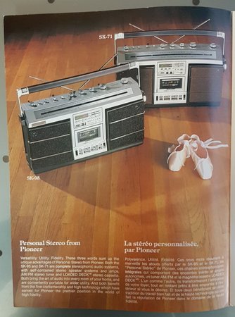 PIONEER SK-71 SK-95 BROCHURE CANADIAN & FRENCH 2.jpg