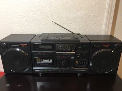 boombox-panasonic-rx-ds660-portable-stereo-system-air-cd-recorder-auto-reverse.jpeg