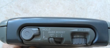 SONY D-451 SPORTS DISCMAN side controls.jpg