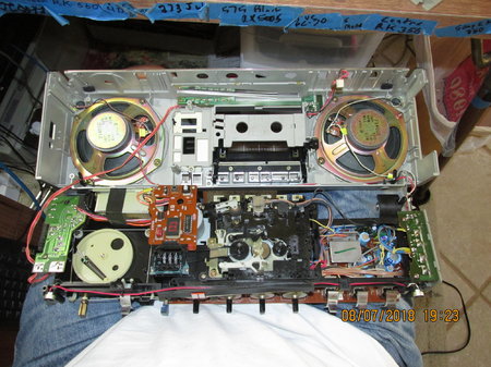 IMG_1588 Sanyo M7790 inside both.JPG