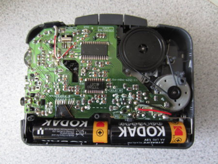 Aiwa GS302 inside.JPG