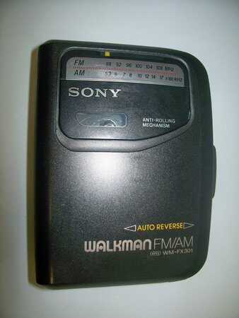 Sony Walkman WM-FX103 AM/FM Portable Cassette Player