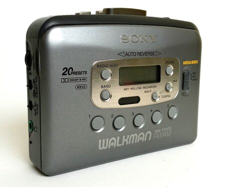 Sony WM-FX407 is my favorite cheap Sony Walkman from 1990s