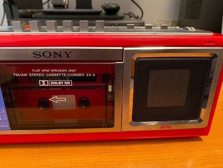 Sony ZX-5 portable boombox cassette door repair | Stereo2Go forums