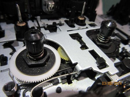 Panasonic RX-DT707 Cobra Top (1992) - Comments & Internal