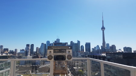 BOOMBOX TORONTO SKYLINE WELTRON CLAIRTONE BRAUN SANYO M-X960K BIG BEN.jpg