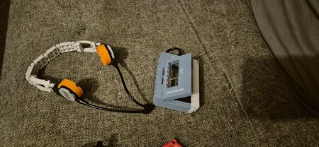 fego walkman.jpg