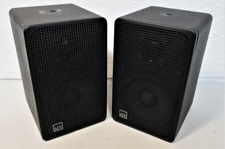 ADS L200C mini monitor bookshelf speakers.jpg