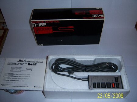 control-remoto jvc r-15e-para-deck-a-cassettes-jvc-4091-MLA116853119_1586-F[1].jpg