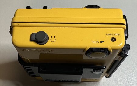 Walkman_short_side.jpeg