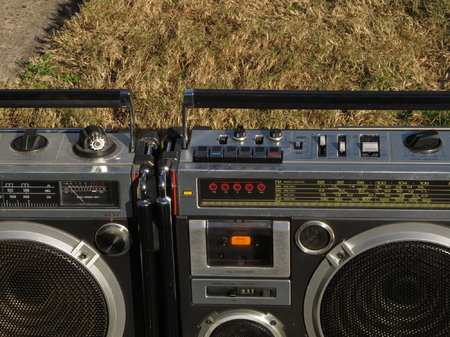 Victor RC-550=no shortwave Boombox JVC RC-550=has shortwave.JPG