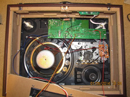 IMG_1931 TechnicalPro Boombox9 inside.JPG