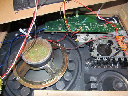IMG_1942 TechnicalPro Boombox9 inside.JPG