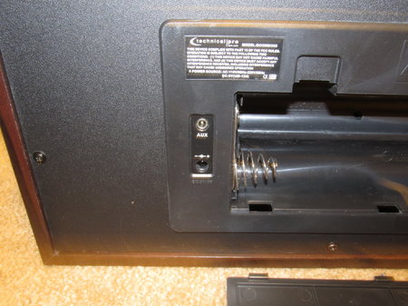 IMG_1950 TechnicalPro Boombox9 dc power in.JPG