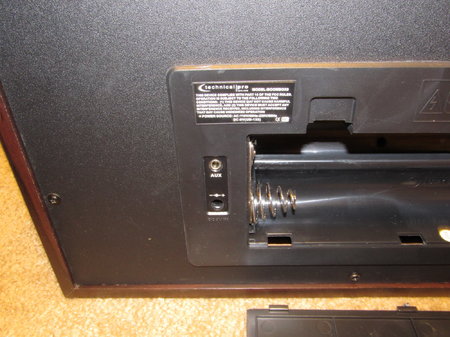 IMG_1951 TechnicalPro Boombox9 dc power in.JPG