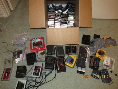 IMG_4890 Sony Walkman box cassette 20 Sepeember 2016.JPG