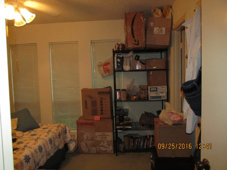 IMG_4929 Bedroom 25 Sept 2016 boombox movin in.JPG