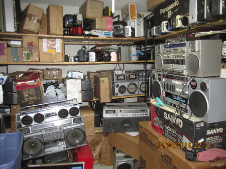 IMG_5018 radio room M90 CS-880.JPG