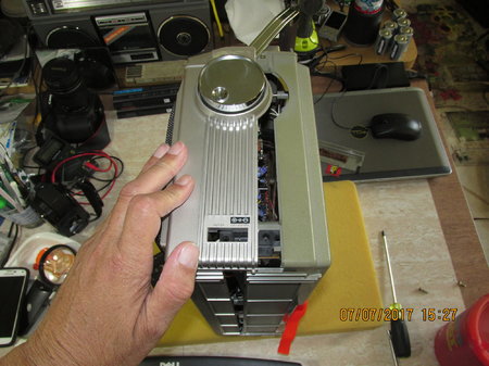 IMG_6738 Pioneer SK-31 9VDC open crack.JPG