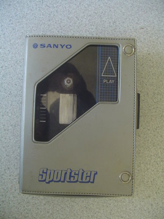 Sanyo M-G11.JPG