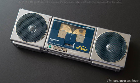 Toshiba Walkman RT-CS1 23.jpg