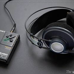 Headphones AKG 702 10