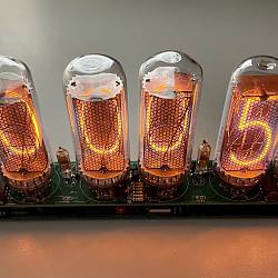 Nixie IN18 clock