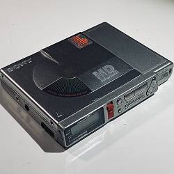 MD Walkman MZ-R37