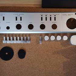 Sencor SA-6530 faceplate, buttons and dials.
