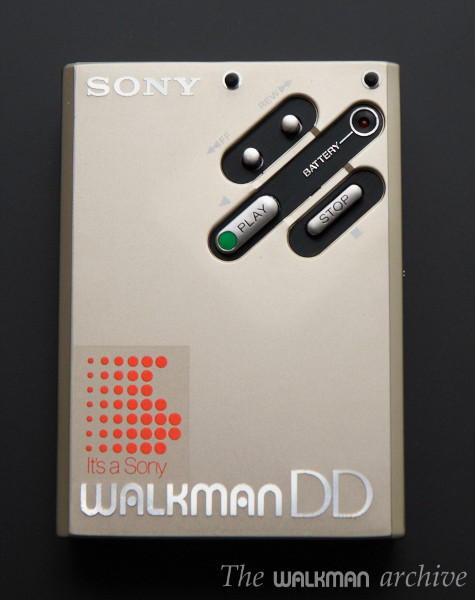 SONY Walkman WM-DD Silver 02