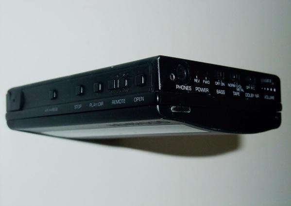 Kenwood CP-C7 side