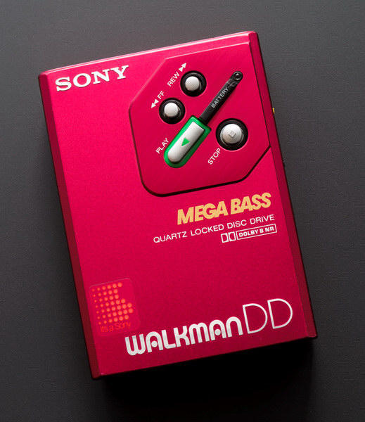 SONY WM-DD30 Red 04