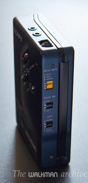 SONY Walkman WM-DD33 Blue Vender 08