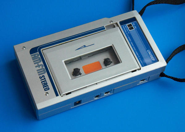 unisef_walkman_v-7_01