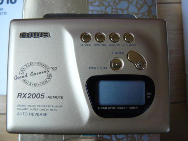 AIWA Walkman HS-RX2005 01