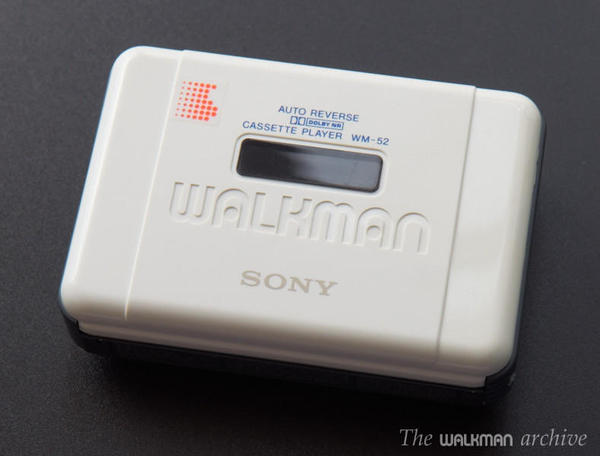 SONY Walkman WM-52 White 01